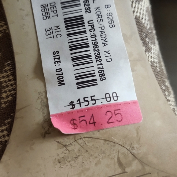 Mk heels - Picture 3 of 7